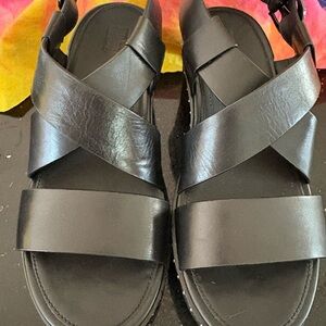 Fitflop Black Platform Sandals